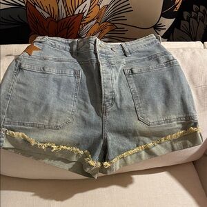 Casual Blue Frayed Hem Jean Shorts